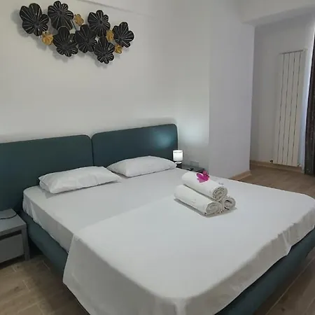Premium Luxury In Infinity & *