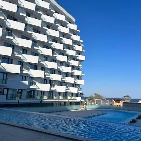Premium Luxury In Infinity & *