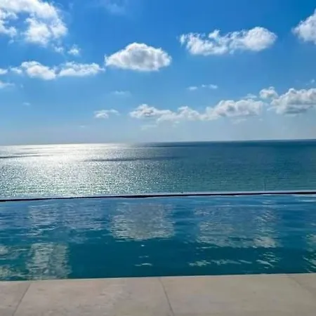 Premium Luxury In Infinity & 那沃达利